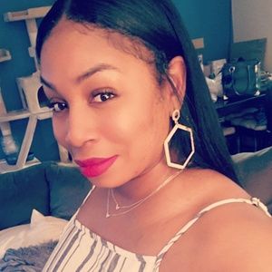 Meet your Posher, Ty